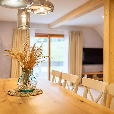 Apartmany U 3 Zbuju Malenovice  Exteriör bild