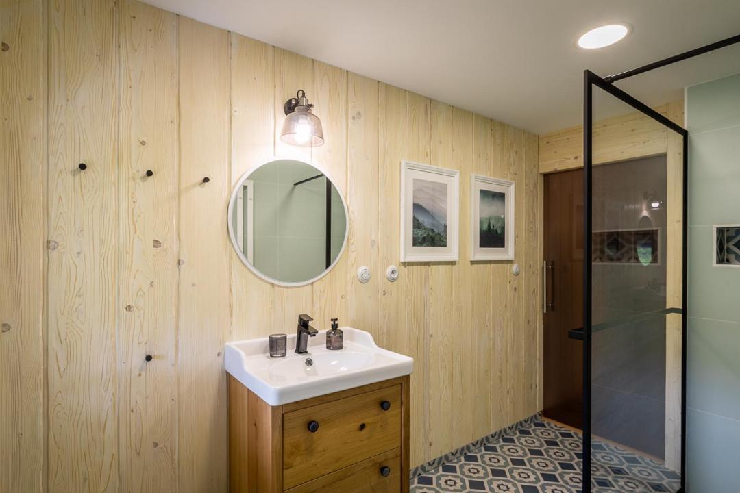 Apartmany U 3 Zbuju Malenovice  Exteriör bild